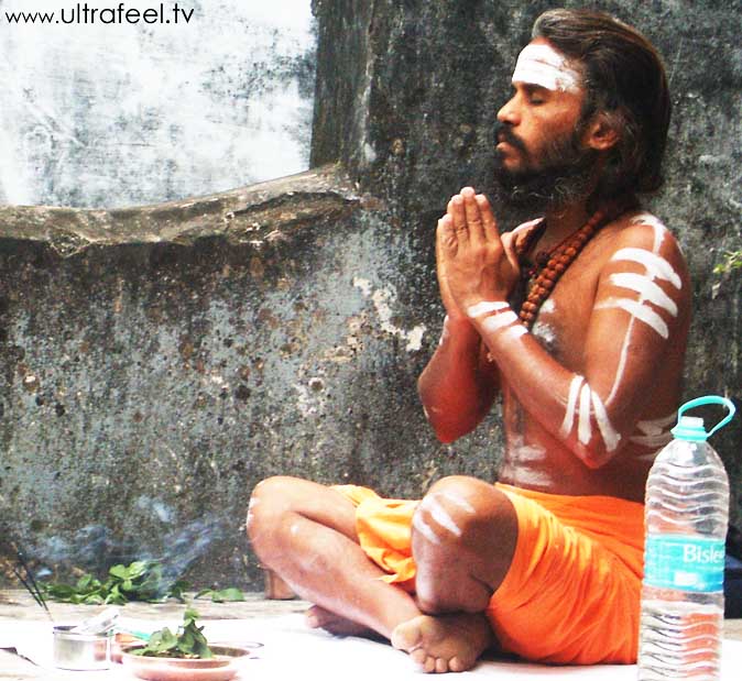 Sadhu praying. Tiruvannamalai.