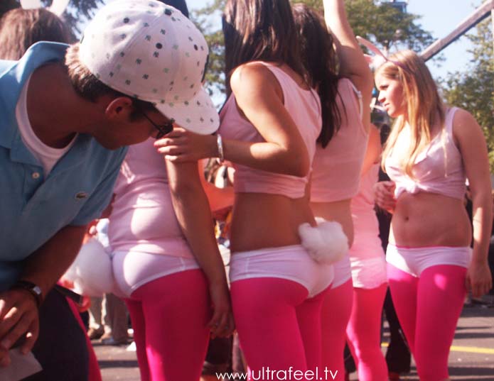Streetparade 2008: Bunnies, Butts and Ass...
